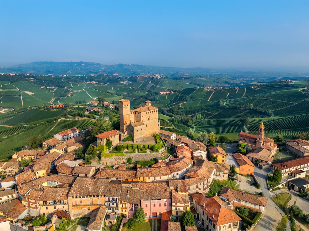 Serrange Visit Piemonte