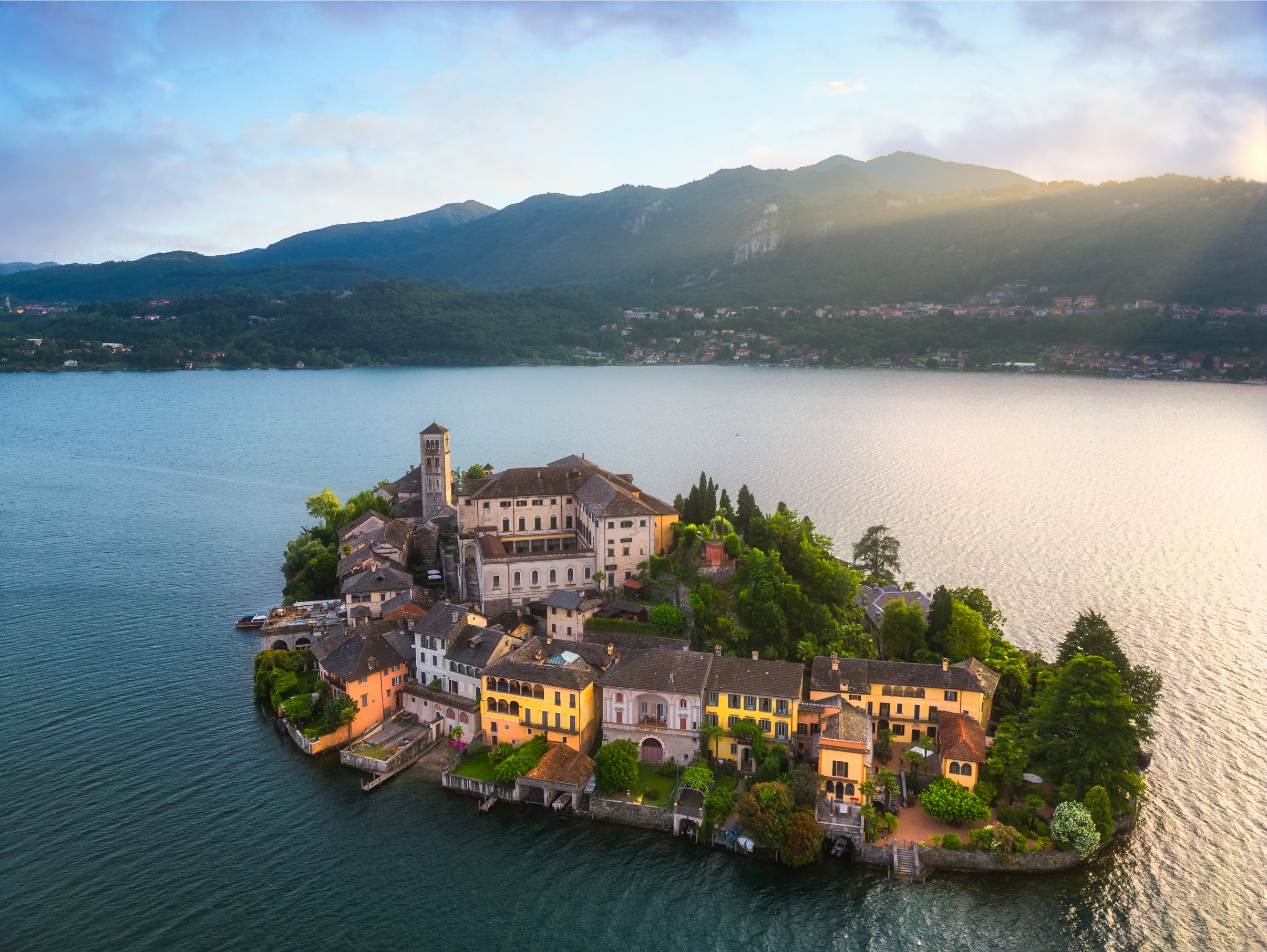 Isola di San Giulio, Lago d'Orta