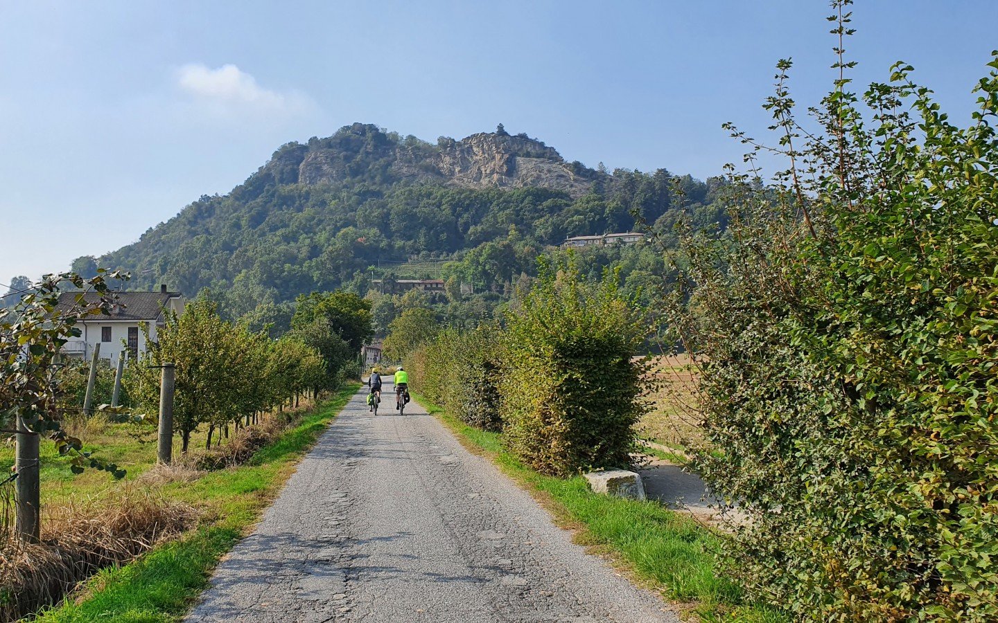Immersi nella Riserva naturale della Rocca di Cavour